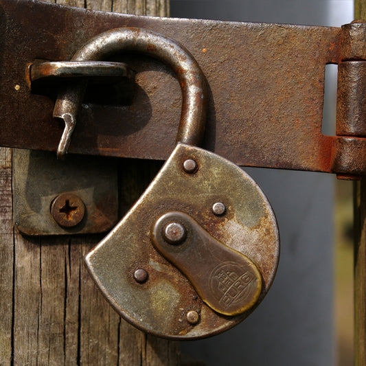 4 Industries That Utilize Lock Picking